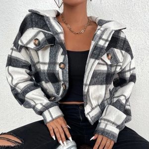 New Plaid Flannel Jacket Women’s Size Small
